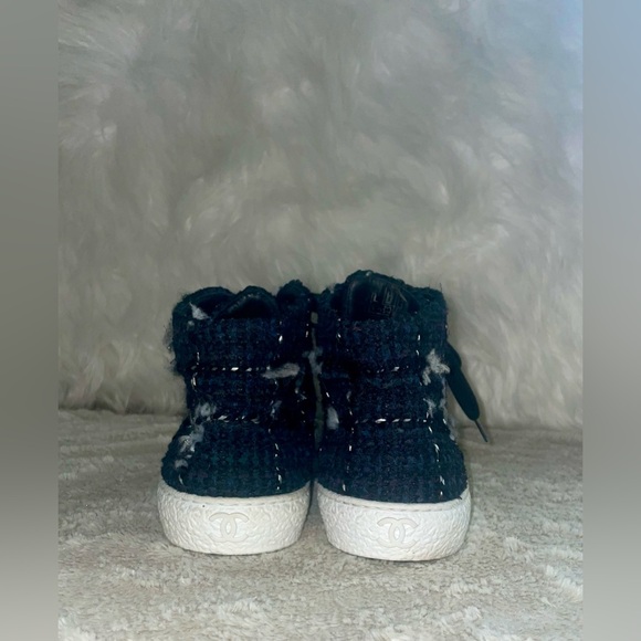 🔥CHANEL Woman’s Blk Suede Tweed Lace Up Sneakers Eur 39.5 / US 8.5 / Great Cond - Picture 7 of 10